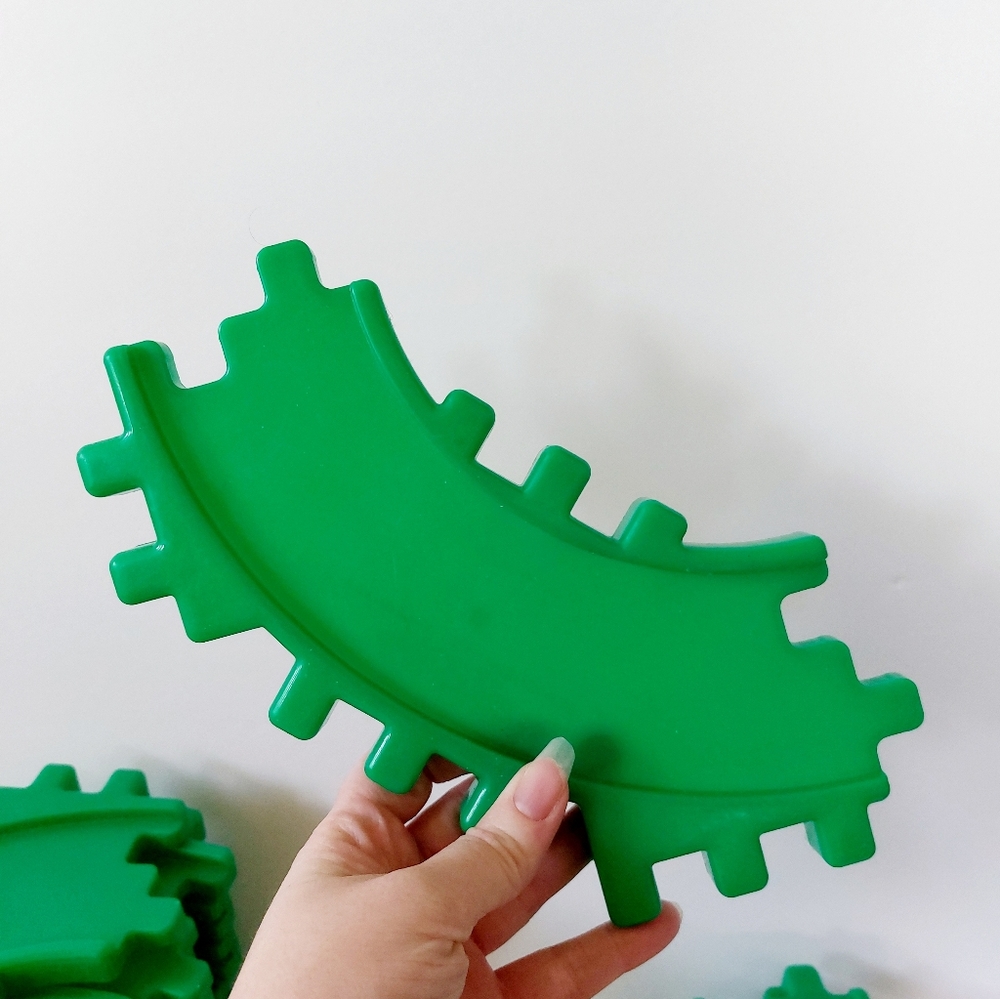 29 Piece Vintage Little Tikes Green Yellow Road (compatible with Waffle Blocks)‎ - Picture 5 of 8